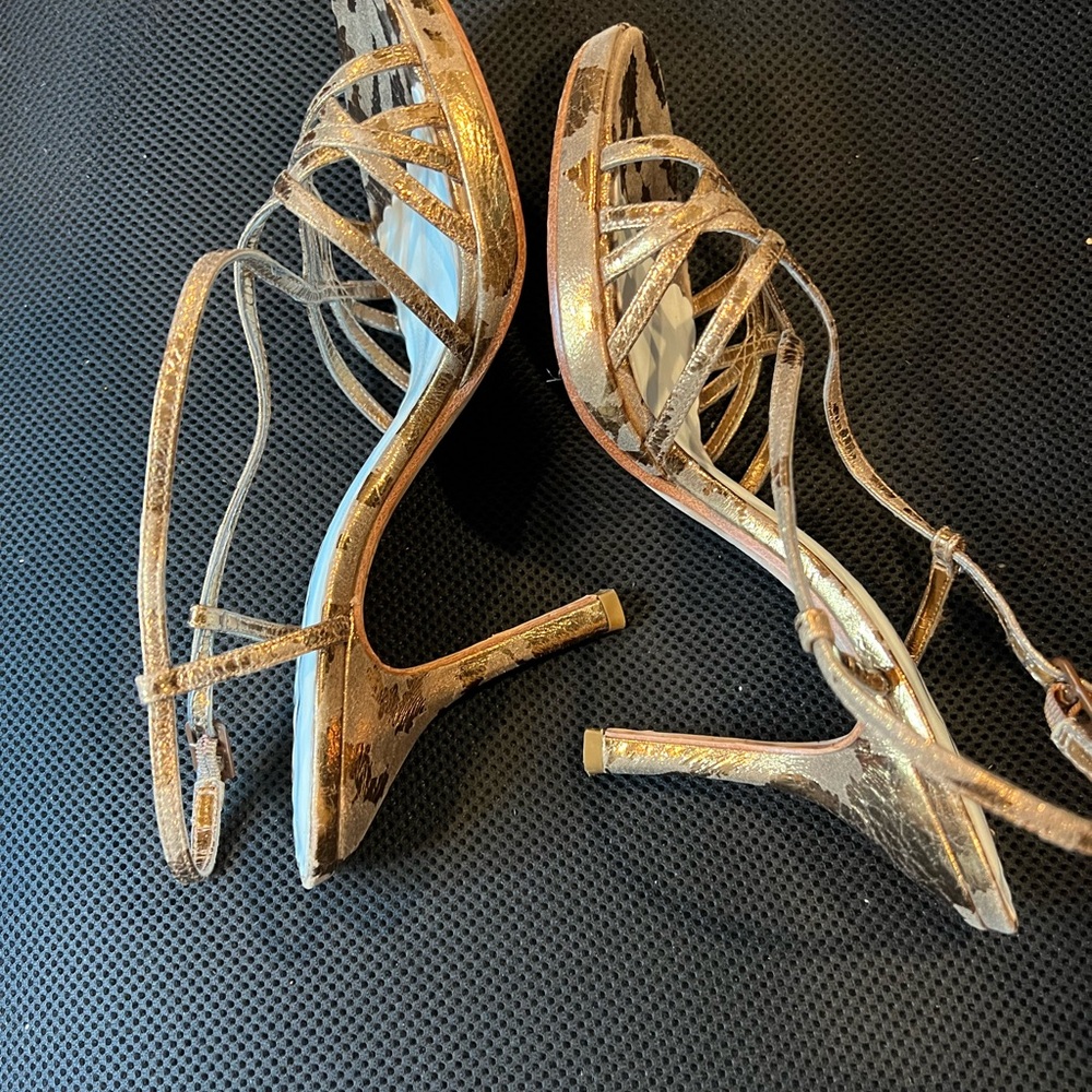 Nina Copper Gold Strappy Sandals EUC - Picture 2 of 5